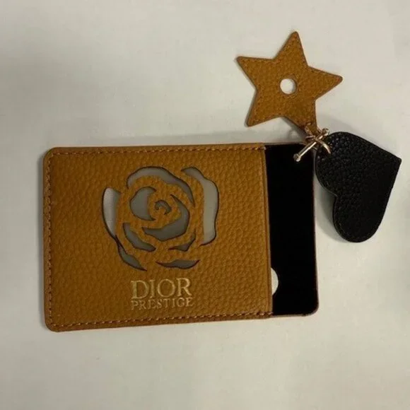 DIOR GWP Mirror/card holder - Picture 3 of 4